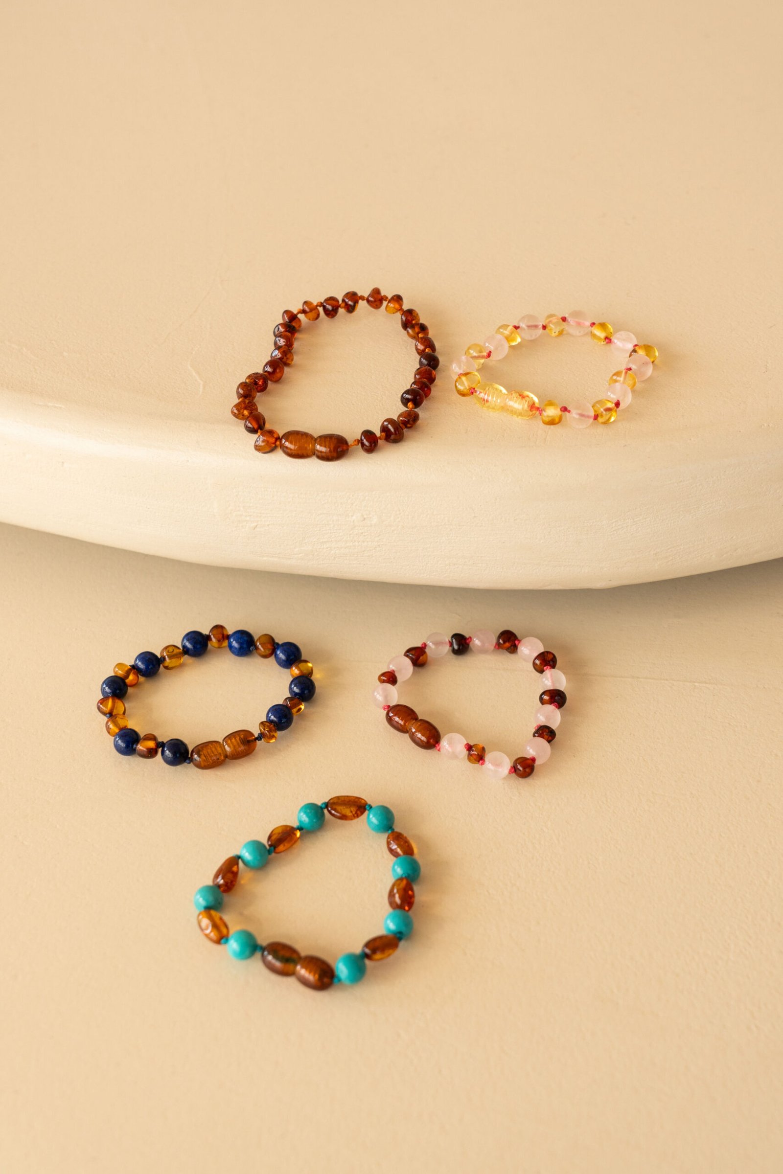 Barnsteen armbandjes